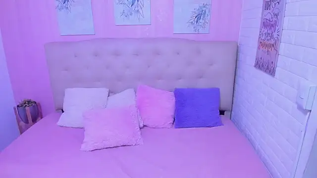 caneladoll's cam snapshot