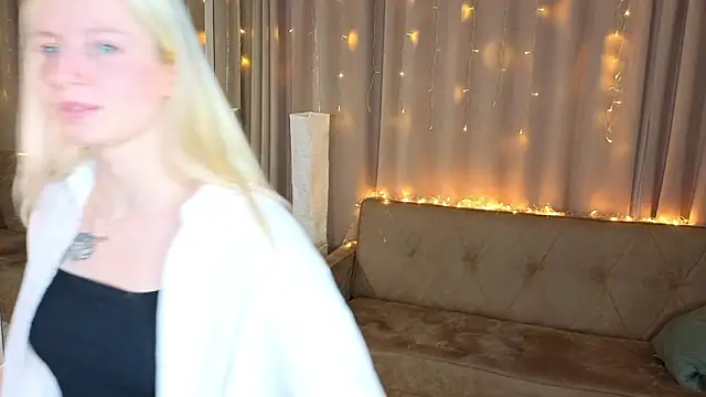 VellaKlaus's cam snapshot