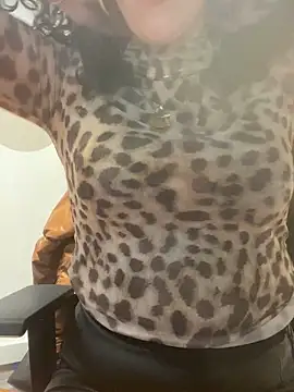 Deessenympho's cam snapshot