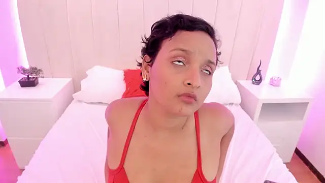 LunaAngell_'s cam snapshot