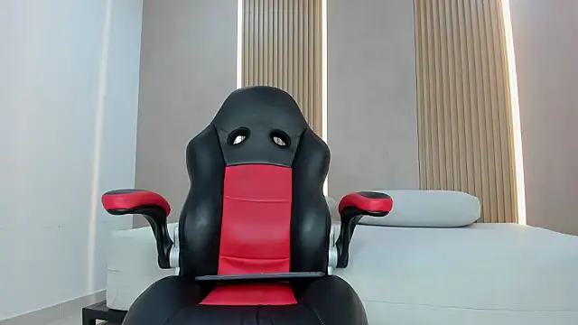 emily_kovac live sex cam