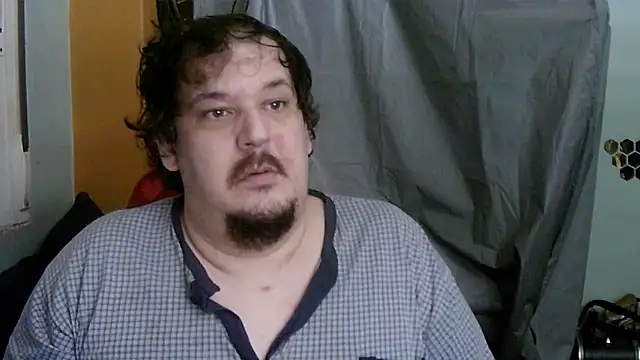 porkorossy live sex cam