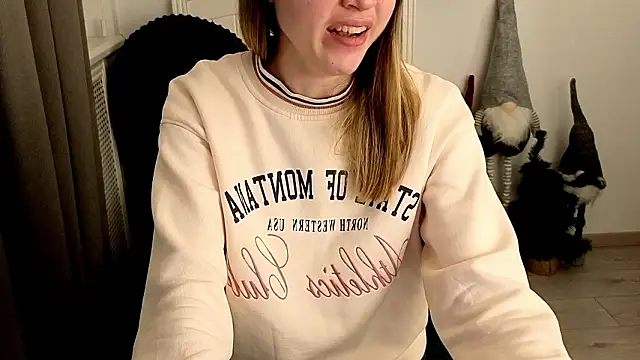 Just_L0VE_me's cam snapshot