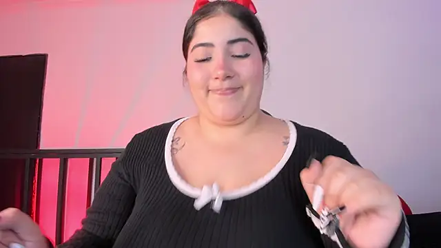 AmberiniHoffman's cam snapshot