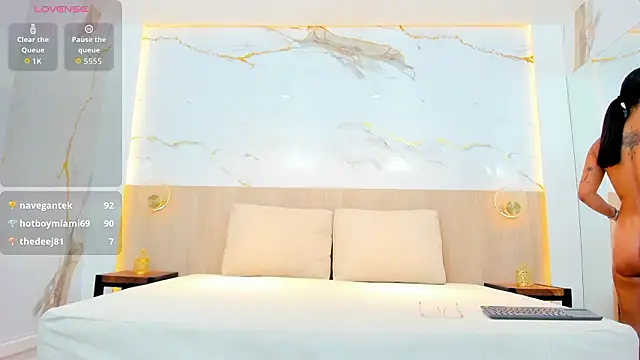 susan_elliot's cam snapshot