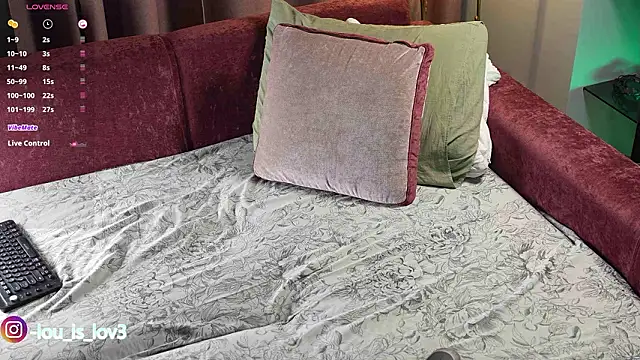 MrbigLouis live sex cam