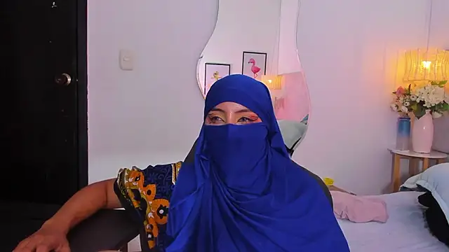 naomiii__'s cam snapshot