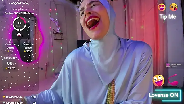 ShanaJamil's cam snapshot