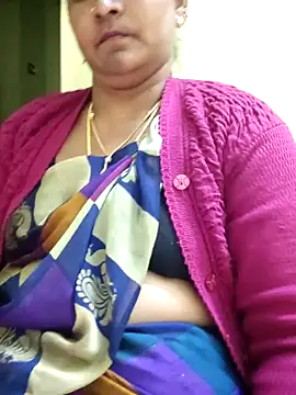 navyasree143's cam snapshot