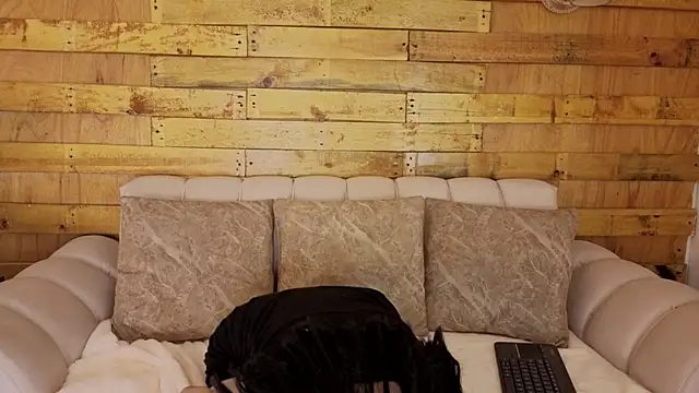 doll_katt's cam snapshot