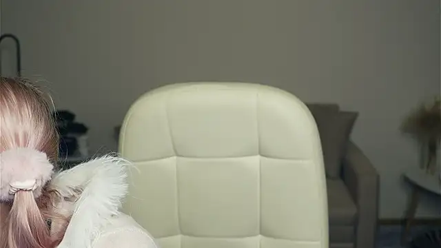 NoelMccrimmon's cam snapshot