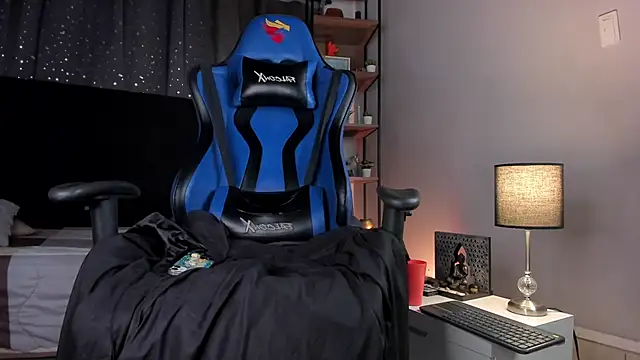 NovaaWheler live sex cam