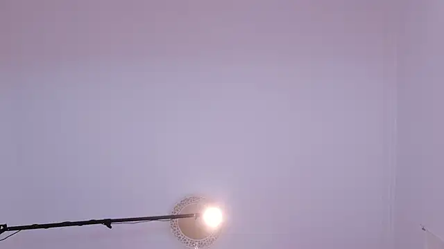 love-uiui live sex cam