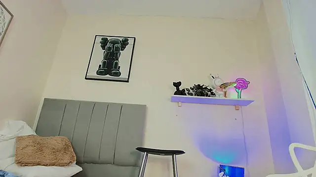 mary_cute9's cam snapshot