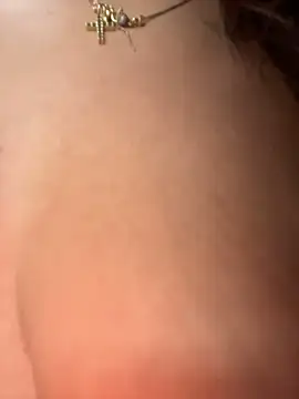 MayaMoanXXX live sex cam