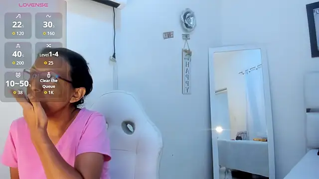 Livia_Coxs's cam snapshot