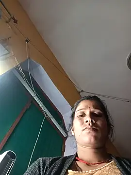 Sonam_pandeyji's cam snapshot