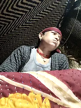 lodhi8080's cam snapshot