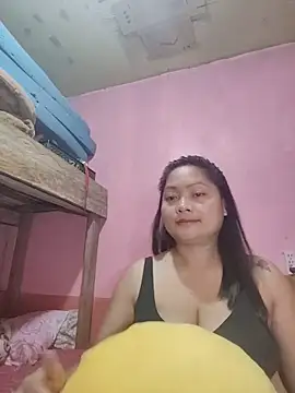 radiantbloom's cam snapshot