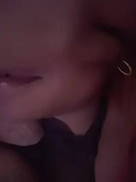 6lue6a6y69's cam snapshot