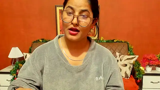 Jasmine_Jaey1's cam snapshot