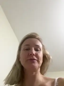 DianaNatur's cam snapshot