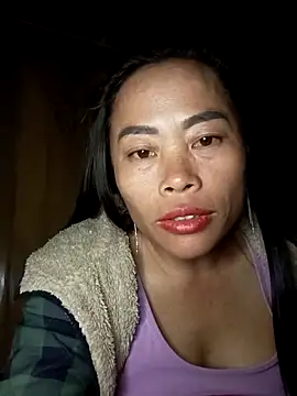 CoMay003's cam snapshot