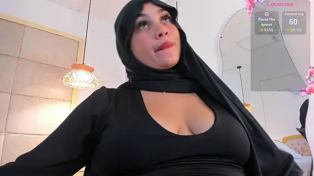 _anjum_'s cam snapshot