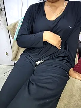 Cute-Telugu-Teacher's cam snapshot