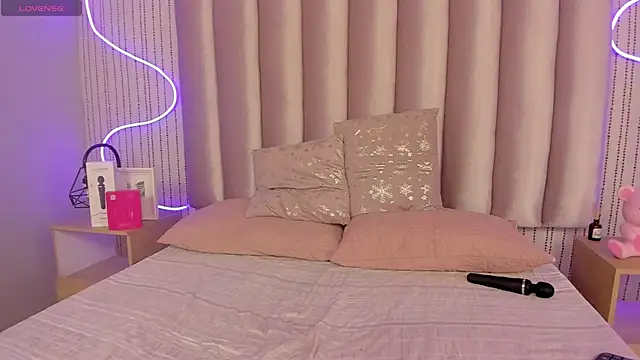 SamanthaPeachss's cam snapshot