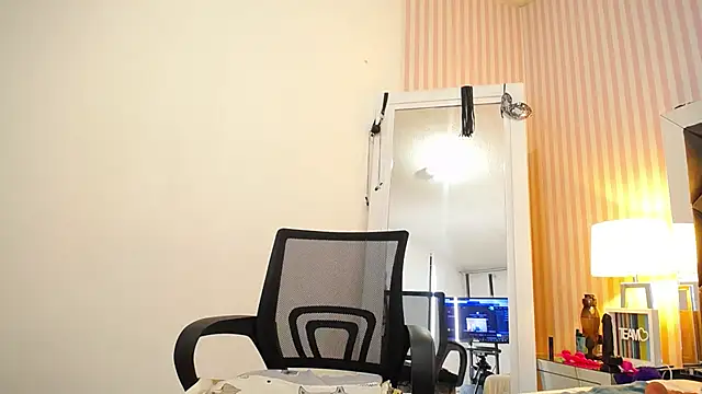 ViictoriaJones_'s cam snapshot