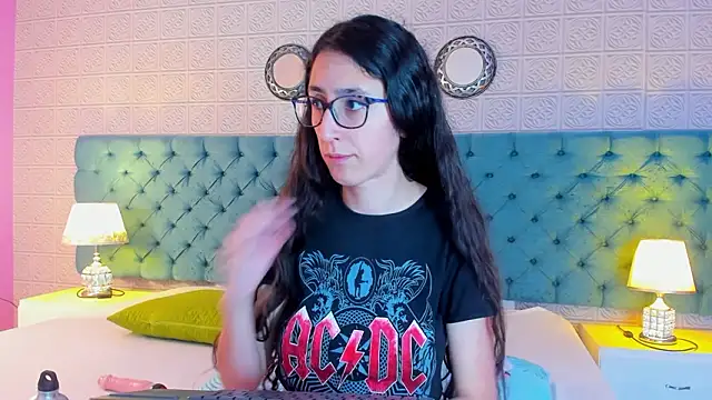 GirafMusic's cam snapshot