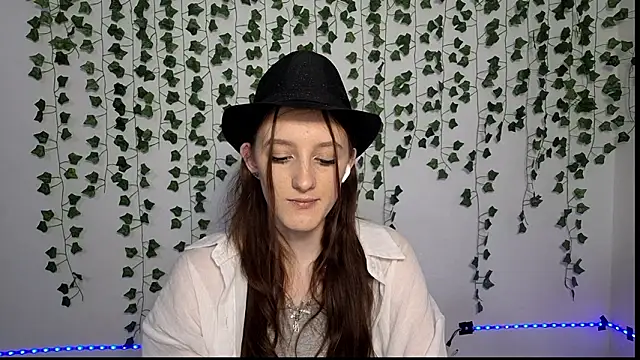 LisaBoddy's cam snapshot