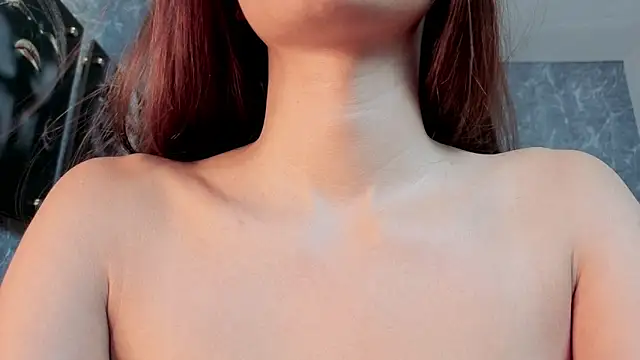 isabella__lux's cam snapshot