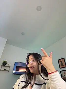 tati_reyess's cam snapshot