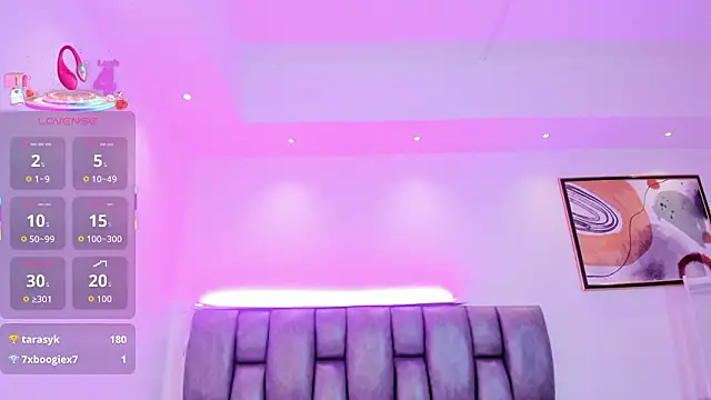 martina_mancini's cam snapshot