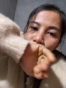 Awami-kodye's cam snapshot