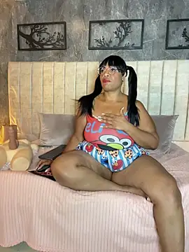 AranzalatinBlaks1's cam snapshot