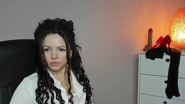 Mollybloom40's cam snapshot