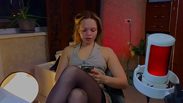 sinteas's cam snapshot