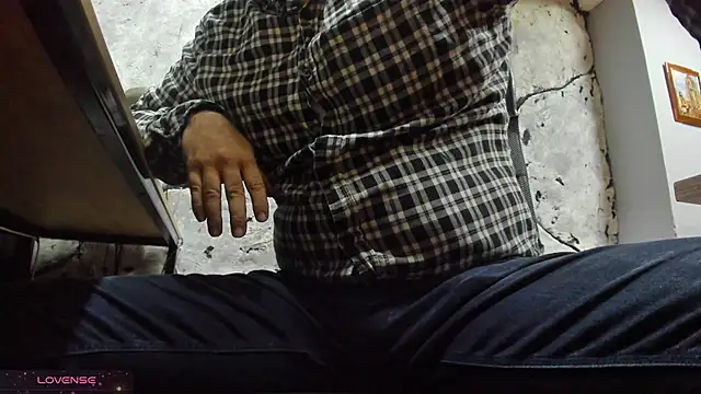 Maxi_thebig_daddy live sex cam