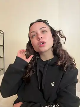 Megan_Rodrigo's cam snapshot