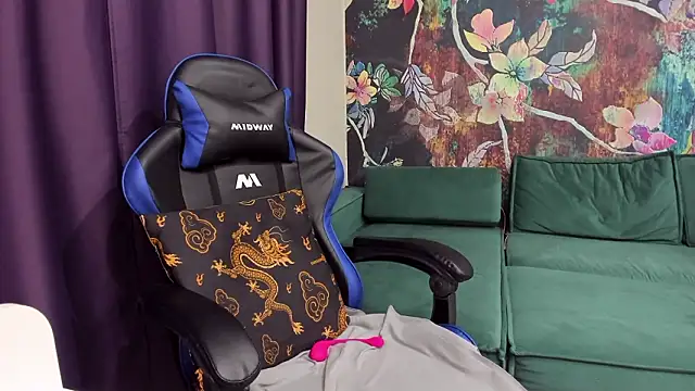 RoseBlooom's cam snapshot