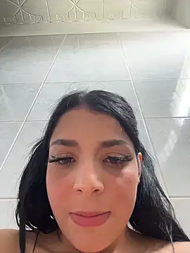 ArieliciousXXX live sex cam