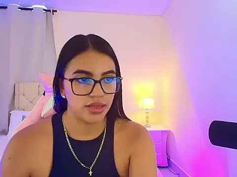 MiaRousee_'s cam snapshot