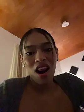 ClaryFrayx live sex cam