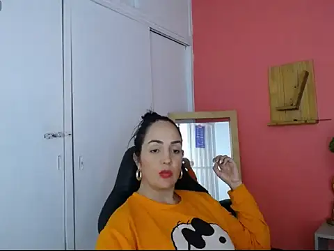 sharon_collin2's cam snapshot