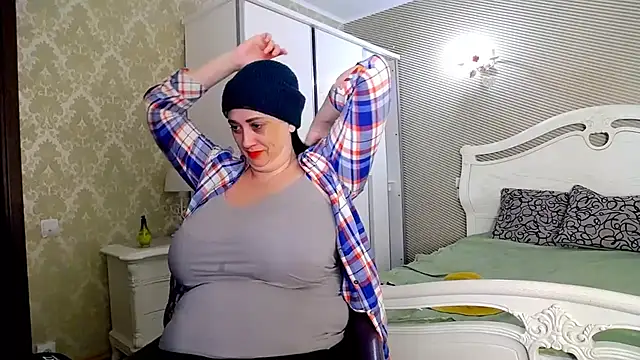 Evelyn_Shy live sex cam