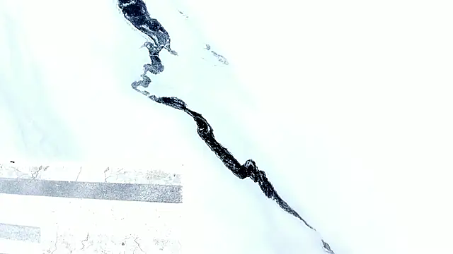 mia_alvares's cam snapshot