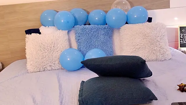 BellaFlecher's cam snapshot